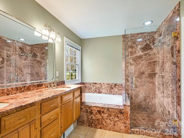 6 Warbler Drive, Fletcher, NC 28732