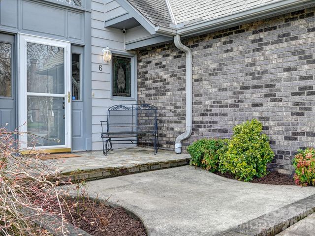 6 Warbler Drive, Fletcher, NC 28732