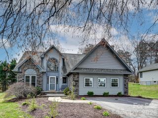 6 Warbler Drive, Fletcher, NC 28732