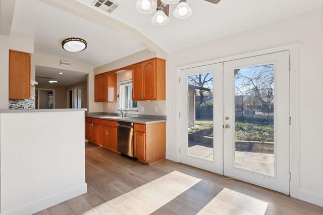 3601 Sareco Ct, Carmichael, CA 95608