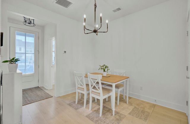 7753 Park Gate Drive, North Charleston, SC 29418