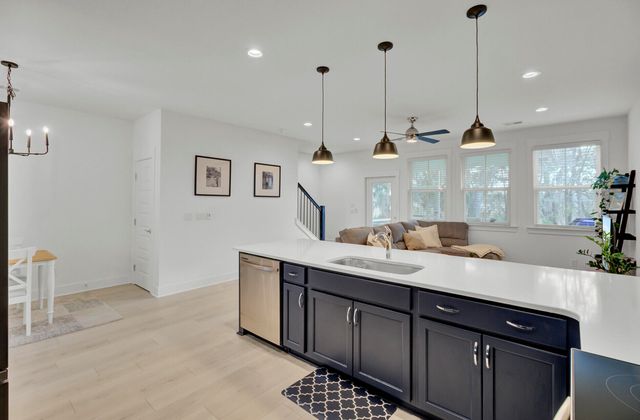 7753 Park Gate Drive, North Charleston, SC 29418