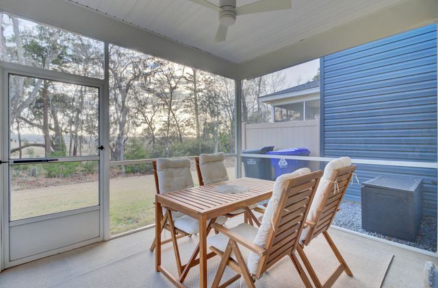 7753 Park Gate Drive, North Charleston, SC 29418