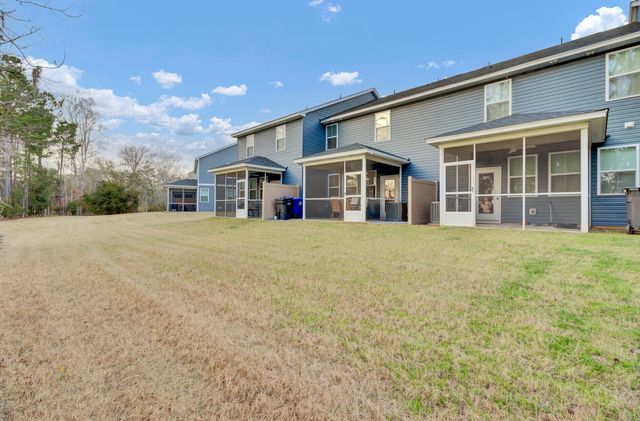 7753 Park Gate Drive, North Charleston, SC 29418