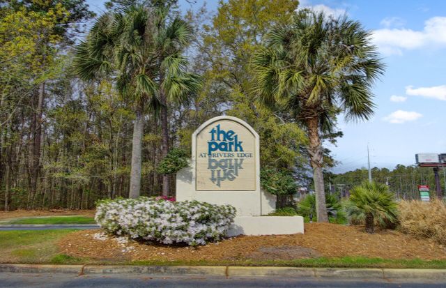 7753 Park Gate Drive, North Charleston, SC 29418