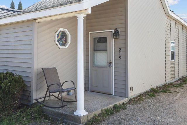219 2ND STREET, Manawa, WI 54949