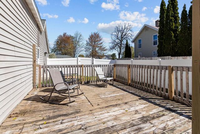 219 2ND STREET, Manawa, WI 54949
