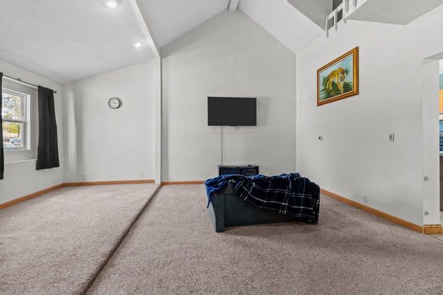 219 2ND STREET, Manawa, WI 54949