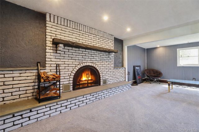 635 S Pascack Road, Spring Valley, NY 10977