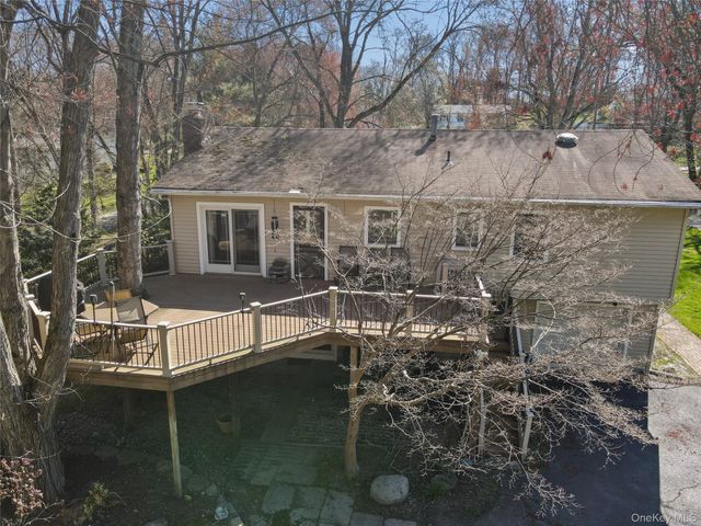 635 S Pascack Road, Spring Valley, NY 10977