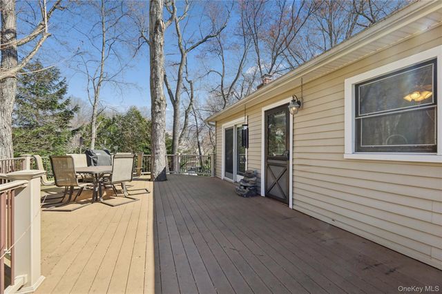 635 S Pascack Road, Spring Valley, NY 10977