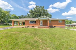 2125 Barron Road, Poplar Bluff, MO 63901