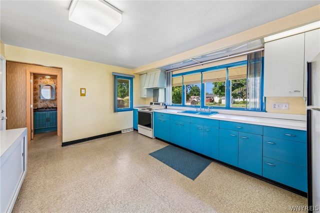 1338 95th Street, Niagara Falls, NY 14304