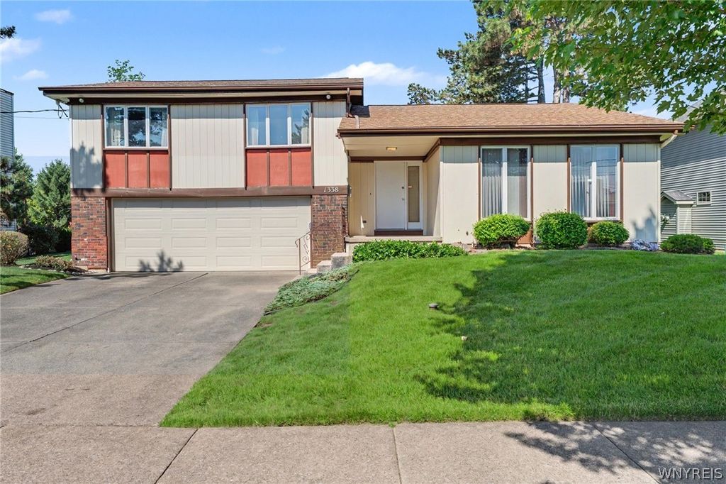 1338 95th Street, Niagara Falls, NY 14304
