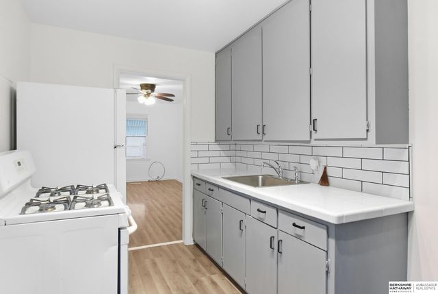 3810 Saint Paul Avenue, Lincoln, NE 68504