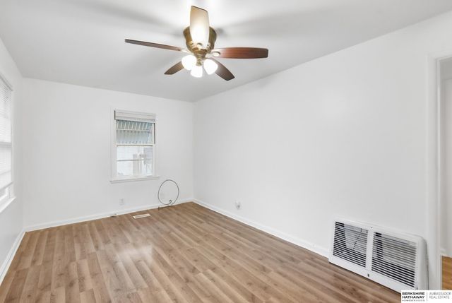 3810 Saint Paul Avenue, Lincoln, NE 68504