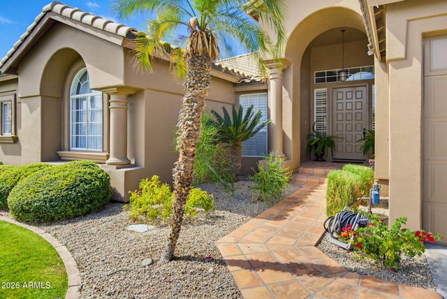 2630 E Silverwood Drive, Phoenix, AZ 85048