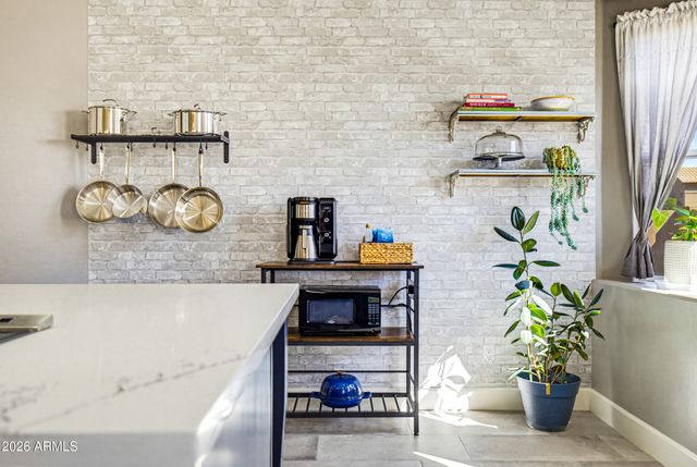 2630 E Silverwood Drive, Phoenix, AZ 85048