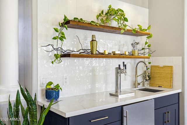 2630 E Silverwood Drive, Phoenix, AZ 85048