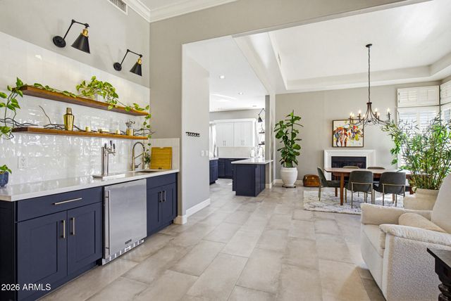 2630 E Silverwood Drive, Phoenix, AZ 85048