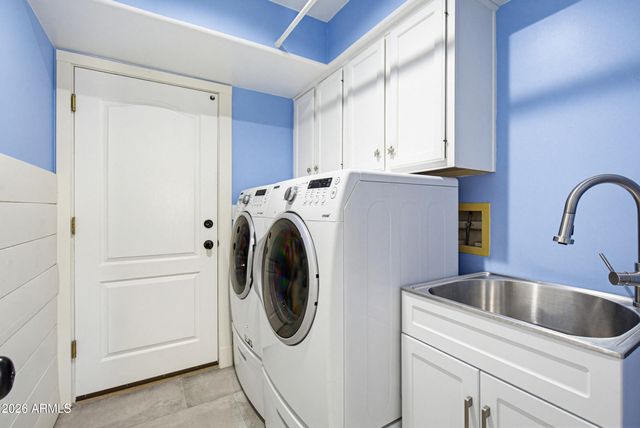 2630 E Silverwood Drive, Phoenix, AZ 85048