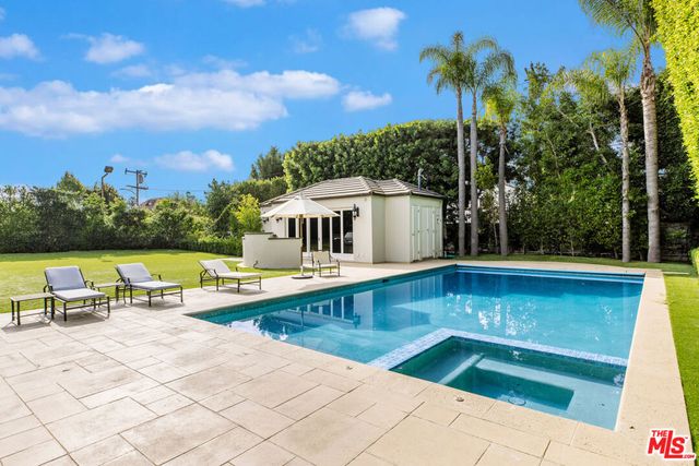 709 N Maple Drive, Beverly Hills, CA 90210