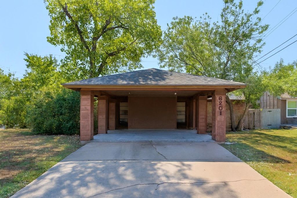 6201 Berkett CV, Austin, TX 78745