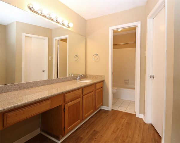 13339 Somersworth, Houston, TX 77041