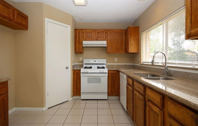 13339 Somersworth, Houston, TX 77041