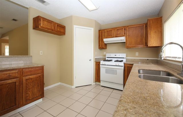 13339 Somersworth, Houston, TX 77041