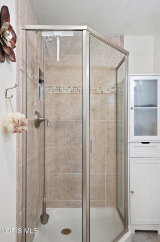 2276 Heatherwood Drive, Toledo, OH 43614