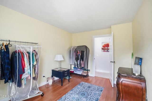 2276 Heatherwood Drive, Toledo, OH 43614