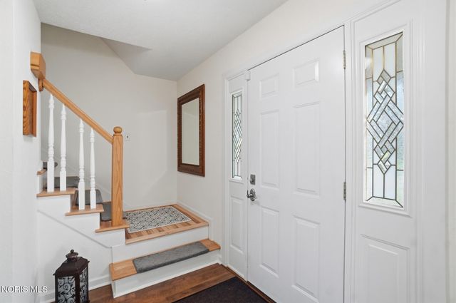 2276 Heatherwood Drive, Toledo, OH 43614