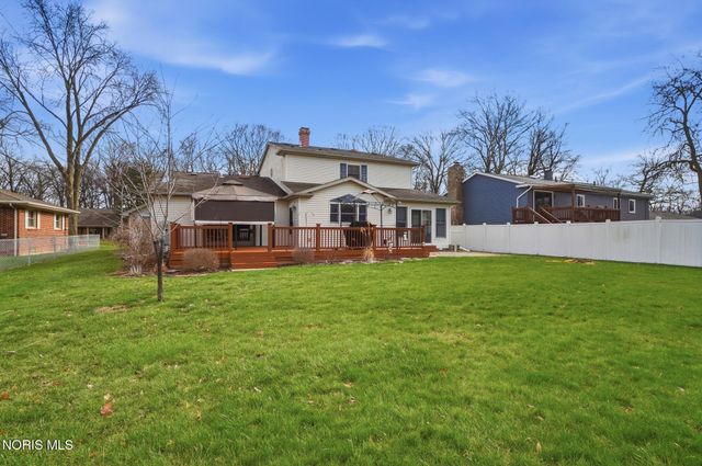 2276 Heatherwood Drive, Toledo, OH 43614