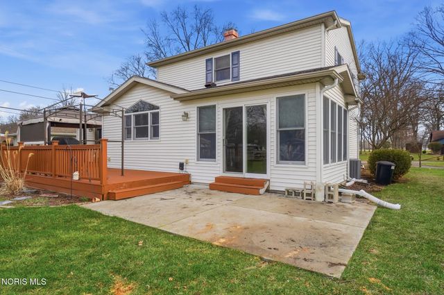 2276 Heatherwood Drive, Toledo, OH 43614