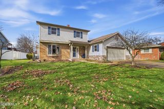 2276 Heatherwood Drive, Toledo, OH 43614