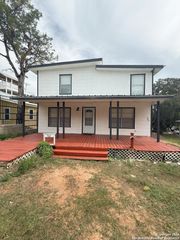 507 BLACK BASS RD, Lakehills, TX 78063