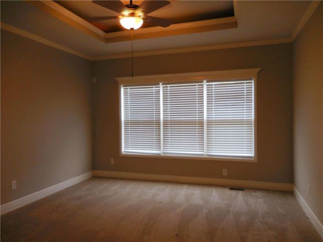1446 Brompton Lane, Raymore, MO 64083