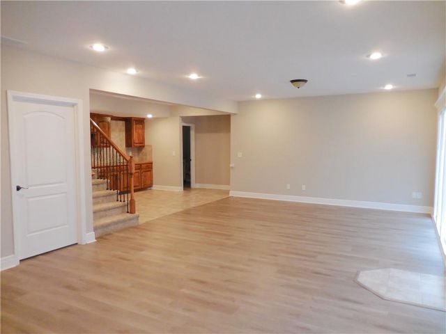 1446 Brompton Lane, Raymore, MO 64083