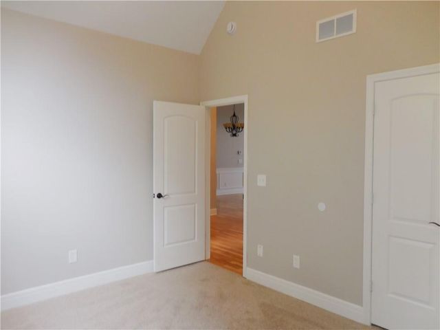 1446 Brompton Lane, Raymore, MO 64083