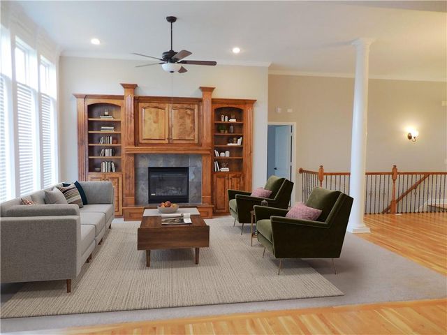 1446 Brompton Lane, Raymore, MO 64083