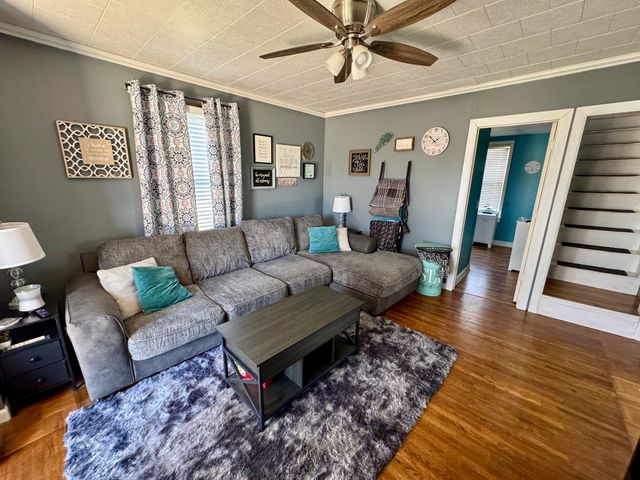 304 S Church Street, Sheffield, IL 61361