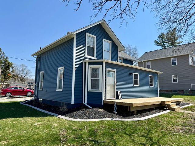 304 S Church Street, Sheffield, IL 61361