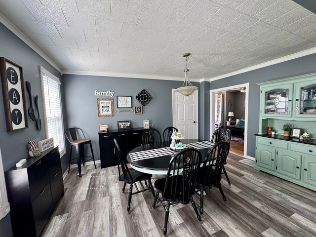 304 S Church Street, Sheffield, IL 61361