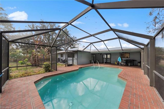 2232 Randolph DR, Fort Myers, FL 33905