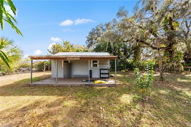 2232 Randolph DR, Fort Myers, FL 33905