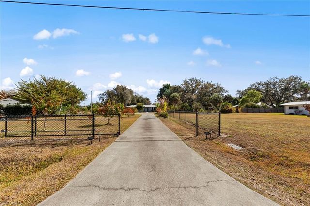 2232 Randolph DR, Fort Myers, FL 33905