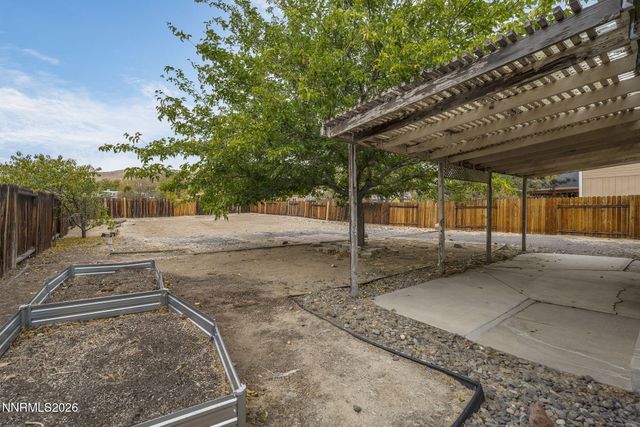 6745 Evening Star Drive, Sparks, NV 89436
