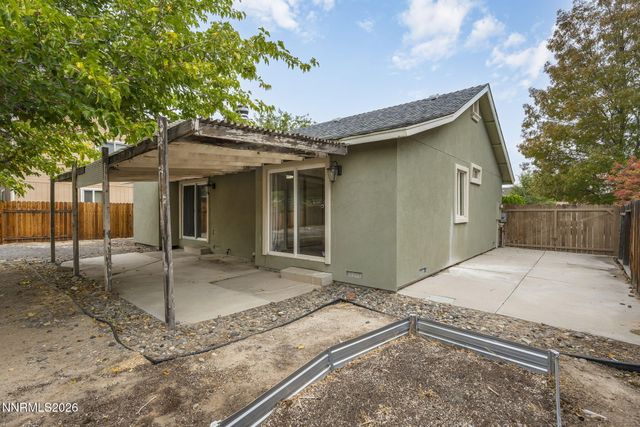 6745 Evening Star Drive, Sparks, NV 89436