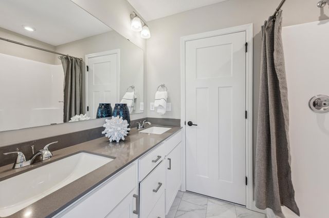 747 Blackbird Circle, Delano, MN 55328